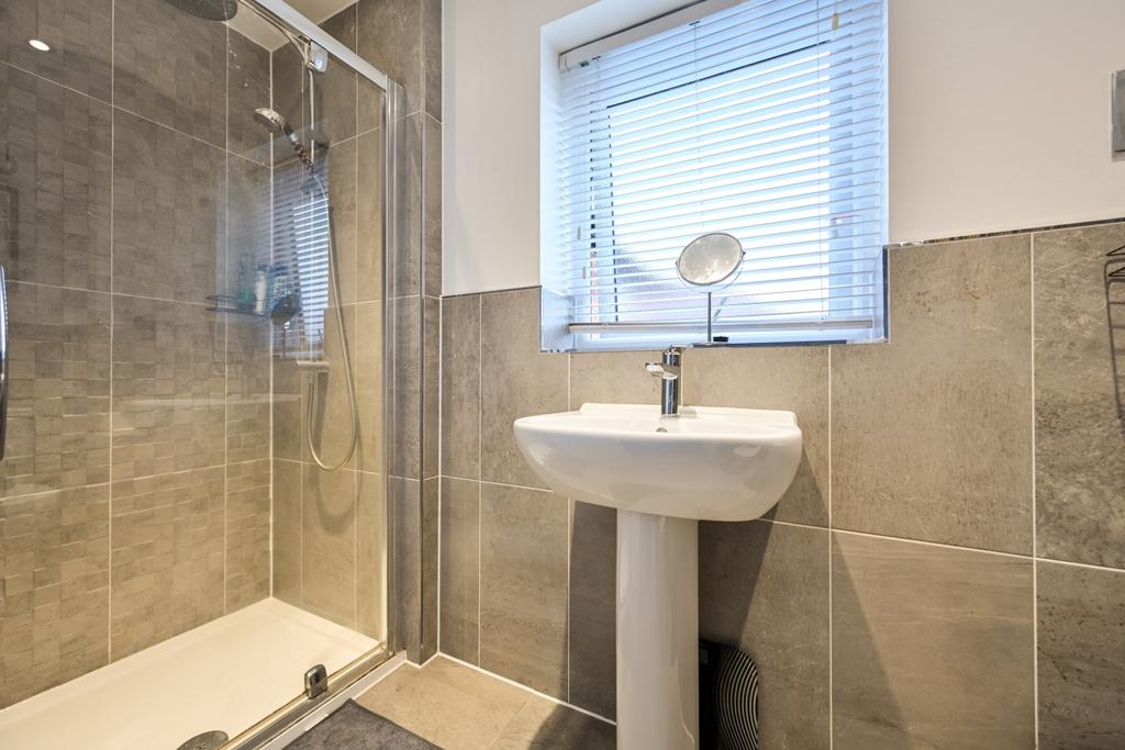 Ensuite1 1