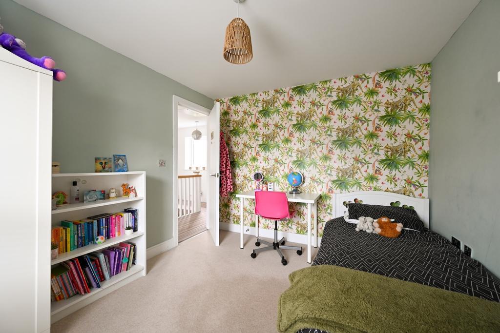 Bedroom2 2