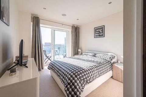 2 bedroom flat for sale, Aerodrome Road, Colindale, London, NW9