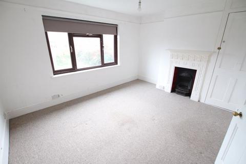 71 Kingsdown Road, St Margarets At Cliffe, Dover, CT15 6BA