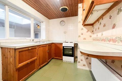 3 bedroom detached bungalow for sale, St. Lukes Road, Burntwood, WS7 0DH