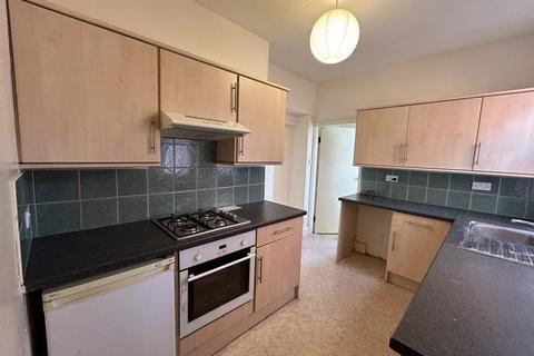 3 bedroom apartment for sale, Woodland Road West, Colwyn Bay