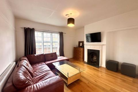 3 bedroom duplex to rent, The Market Place, Hampstead Garden Suburb, NW11