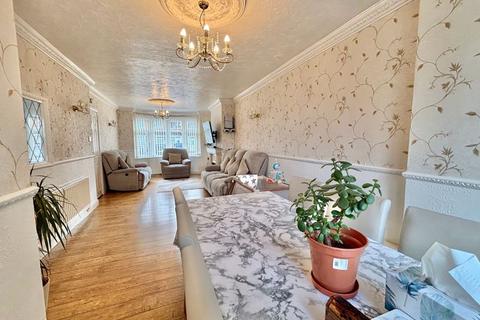 3 bedroom semi-detached house for sale, Waddington Avenue, Great Barr, Birmingham B43 5JD