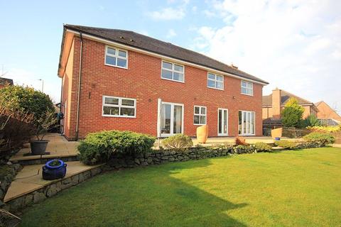 5 bedroom detached house for sale, Wellfield Way, Whitchurch