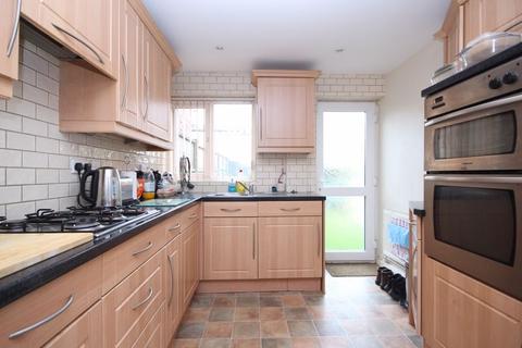 3 bedroom terraced house for sale, The Drive, Hounsdown
