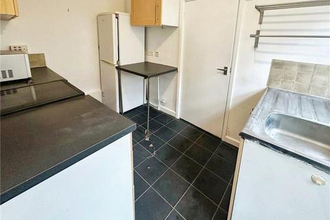 2 bedroom apartment to rent, Earls Road, Southampton, SO14