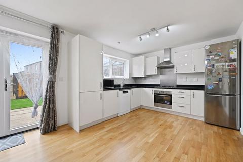 3 bedroom semi-detached house for sale, Duffy Avenue, Harrow