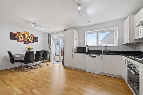 3 bedroom semi-detached house for sale, Duffy Avenue, Harrow