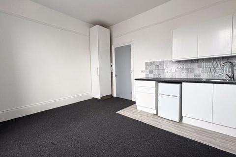 1 bedroom apartment to rent, Bodney Road, London E8