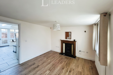 2 bedroom detached house to rent, Park Street, Loughborough, LE11