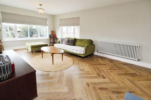3 bedroom semi-detached house for sale, High Street, Brightlingsea, CO7