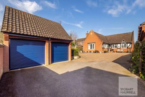 25 Abbot Road, Horning, Norwich, NR12 8PN