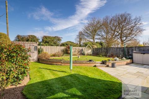 25 Abbot Road, Horning, Norwich, NR12 8PN