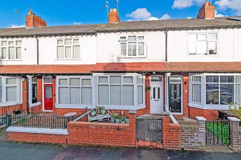 2 bedroom terraced house to rent, Warburton Street, Stockton Heath