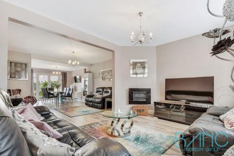 undefined, Cuffley Hill, Goffs Oak EN7