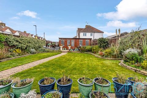 undefined, Cuffley Hill, Goffs Oak EN7