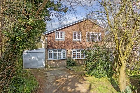 4 bedroom detached house for sale, High Street, Roydon