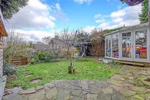 4 bedroom detached house for sale, High Street, Roydon