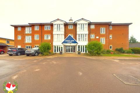 2 bedroom flat for sale, Queen Anne Court, Quedgeley, Gloucester, GL2