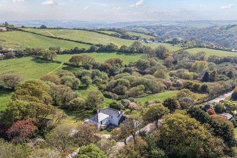 undefined, Constantine, Falmouth - Farmhouse with land