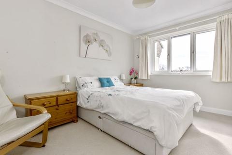 3 Bourne View Close, Emsworth, PO10 8NS