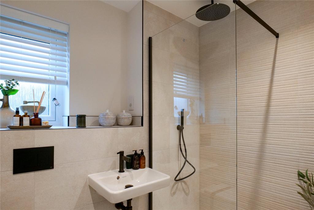 Ensuite