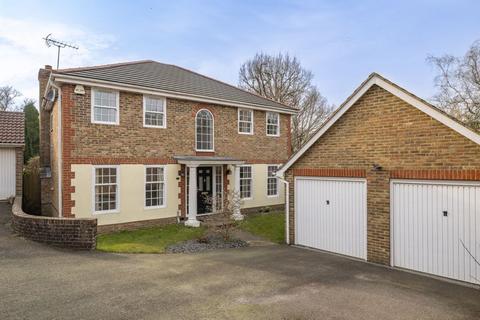 5 bedroom detached house for sale, Millbrook Road, Crowborough