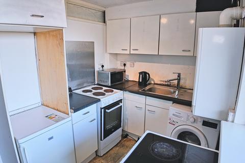 1 bedroom flat for sale, Kenilworth Court, Washington NE37