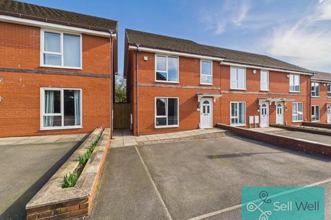 3 bedroom end of terrace house for sale, Windmill Rise, Manchester M28