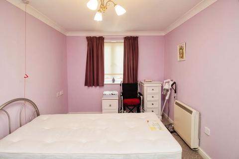 1 bedroom retirement property for sale, Church Road, Benfleet SS7