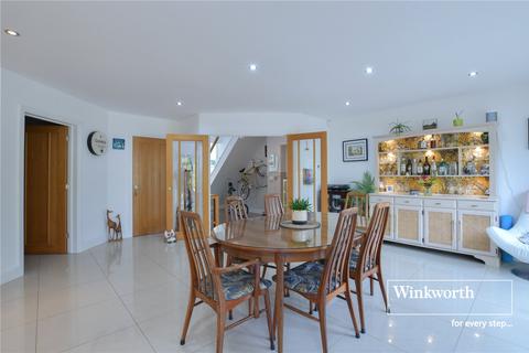4 bedroom detached house for sale, Wimborne Road East, Dorset BH22