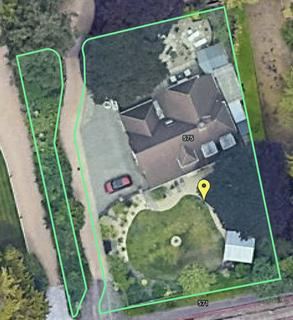 5 bedroom detached house for sale, Wimborne Road East, Dorset BH22