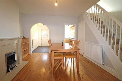 2 bedroom terraced house for sale, Edward Street Warwick