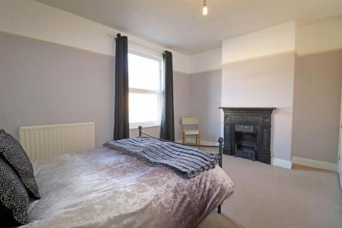 7 Edward Street, Warwick, CV34 4JU