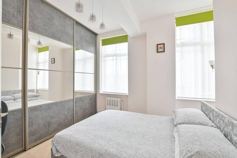 1 bedroom flat for sale, Queensway, Bayswater, London, W2