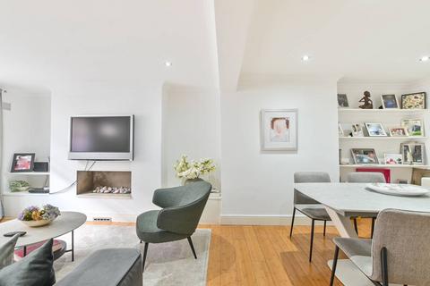 15 Uxbridge Street, London, W8 7TQ