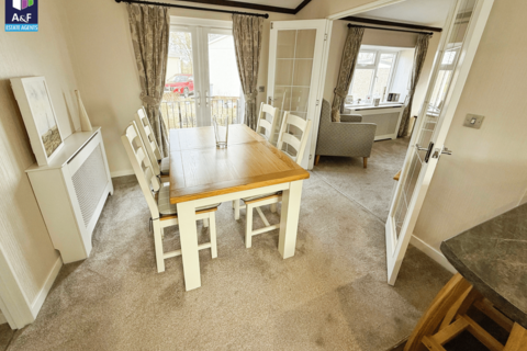 2 bedroom park home for sale, Chilton Park, Bridgwater, TA6