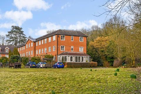 2 bedroom apartment for sale, Chapel Road, Hothfield, Ashford, Kent, TN25