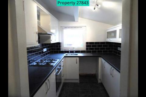 3 bedroom end of terrace house to rent, Bold Street, Leigh, WN7 1BJ