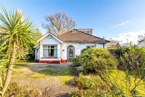 2 bedroom bungalow for sale, Rhydypenau Road, Cyncoed, Cardiff., CF23