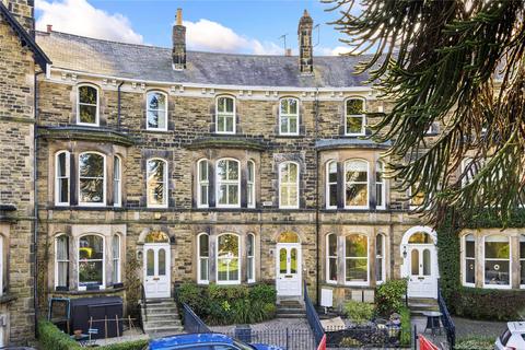 Royal Crescent, Harrogate, North Yorkshire