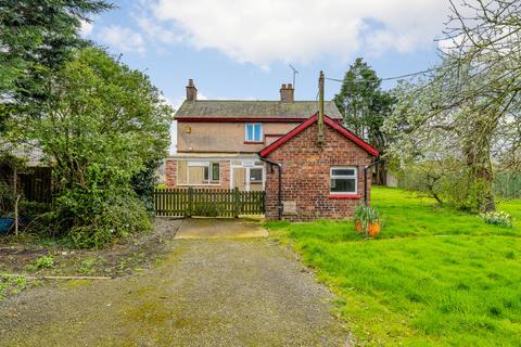 3 bedroom detached house for sale, Welsh Road, Ledsham, Ellesmere Port, Cheshire