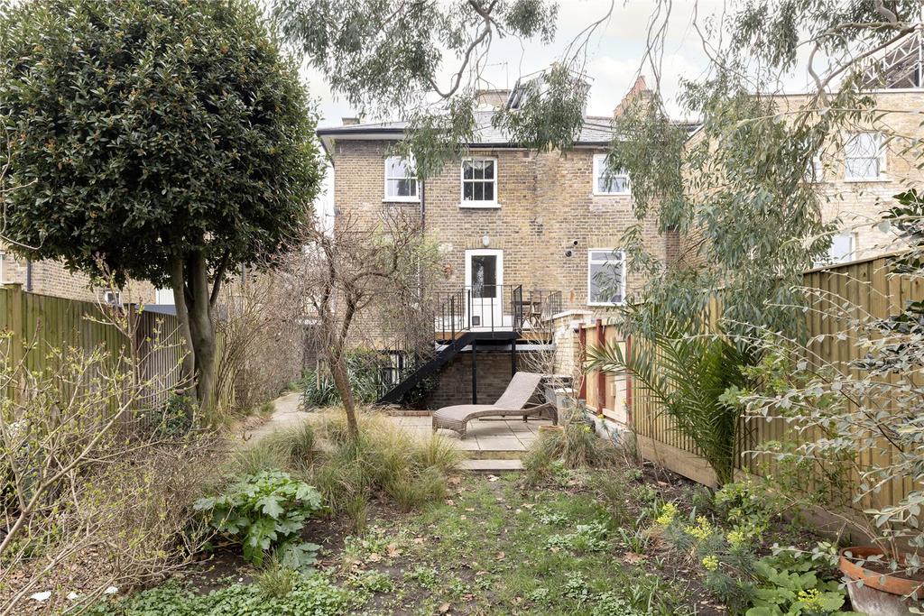 Brookfield Road E9
