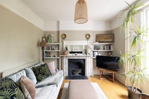 6b Brookfield Road, London, E9 5AH