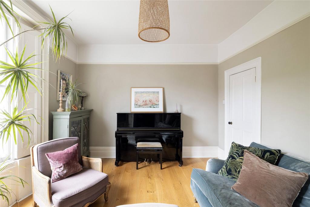 Brookfield Road E9