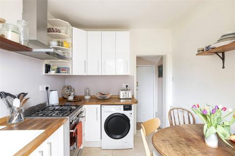 6b Brookfield Road, London, E9 5AH