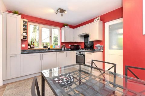 3 bedroom semi-detached house for sale, Queenswood Road, Leeds, West Yorkshire