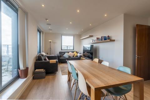3 bedroom apartment to rent, 41 Friern Barnet Road, London N11