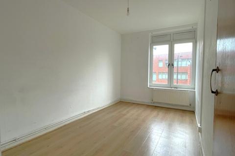 2 bedroom flat to rent, Morning Lane, London E9